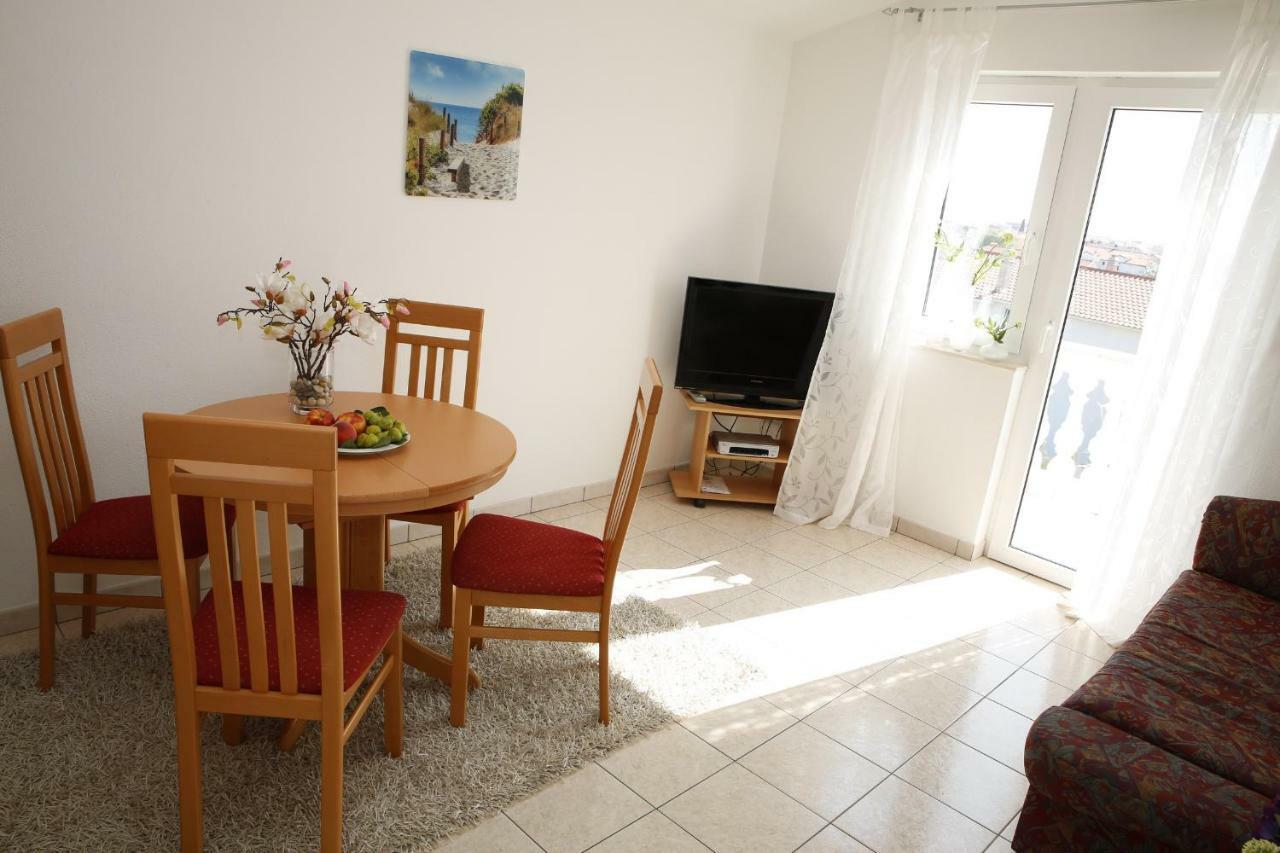 Villa Marica Vodice Eksteriør bilde